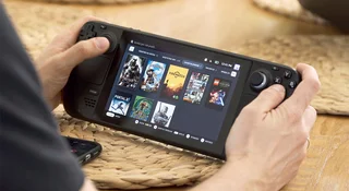 Valve podnosi ceny Steam Decka
