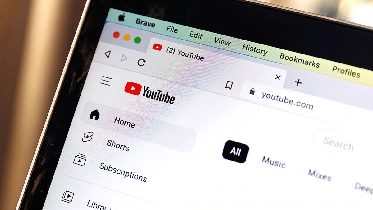 YouTube własna strona główna