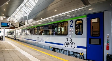 PKP Intercity ma już nowe wagony. W sam raz na wakacje