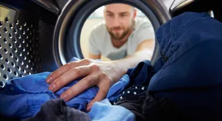 Jak innowacje P&G zmieniają pranie? Skuteczność w 30°C bez kompromisów