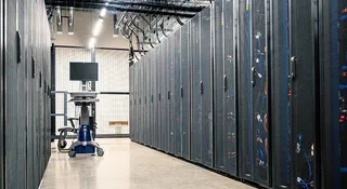 SoftBank stawia na Francję. 75 mld euro na centra AI