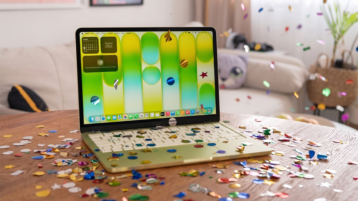 Najtańszy MacBook zmiótł droższych braci. Wypadł lepiej niż Air i Pro razem wzięte