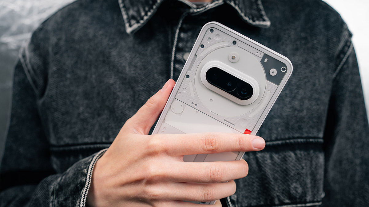Nothing ogłosił koniec tanich telefonów. Dwa dni później zaskoczył fanów