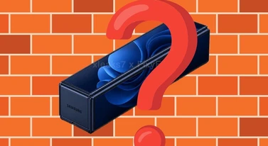 Samsung zrobił telefon-cegłę. Wygląda głupio, ale ma sens
