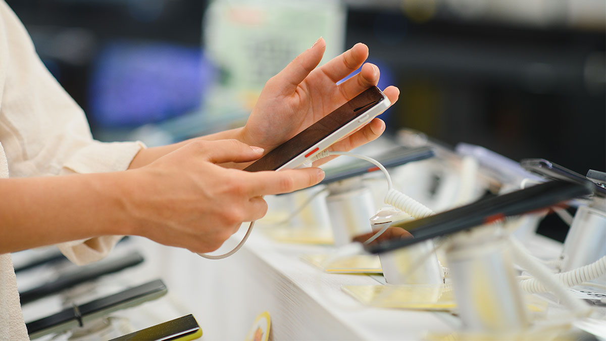 Ceny telefonów wymykają się spod kontroli. „Najlepszy czas na kupno był wczoraj”