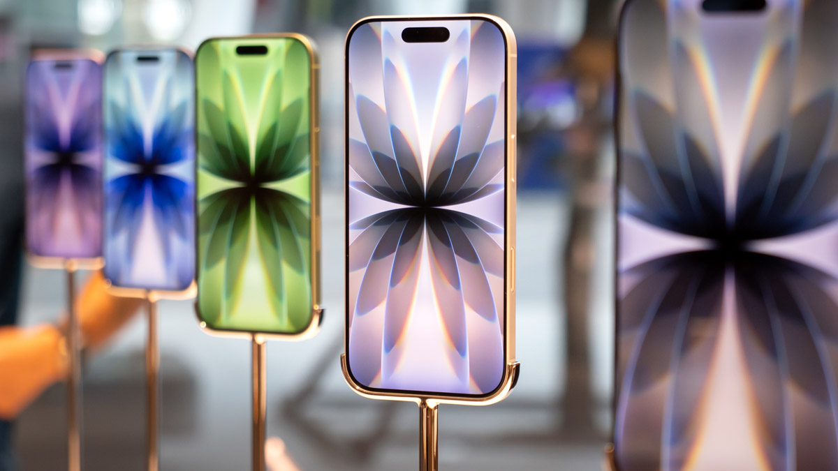 Sześć nowych iPhone’ów w jeden rok. Apple szykuje ofensywę, jakiej nie było
