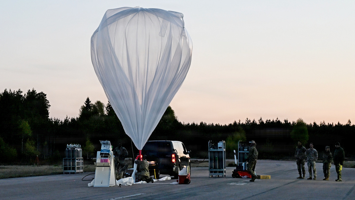 Tajemniczy balon nad Polską. Wypuścili go Amerykanie