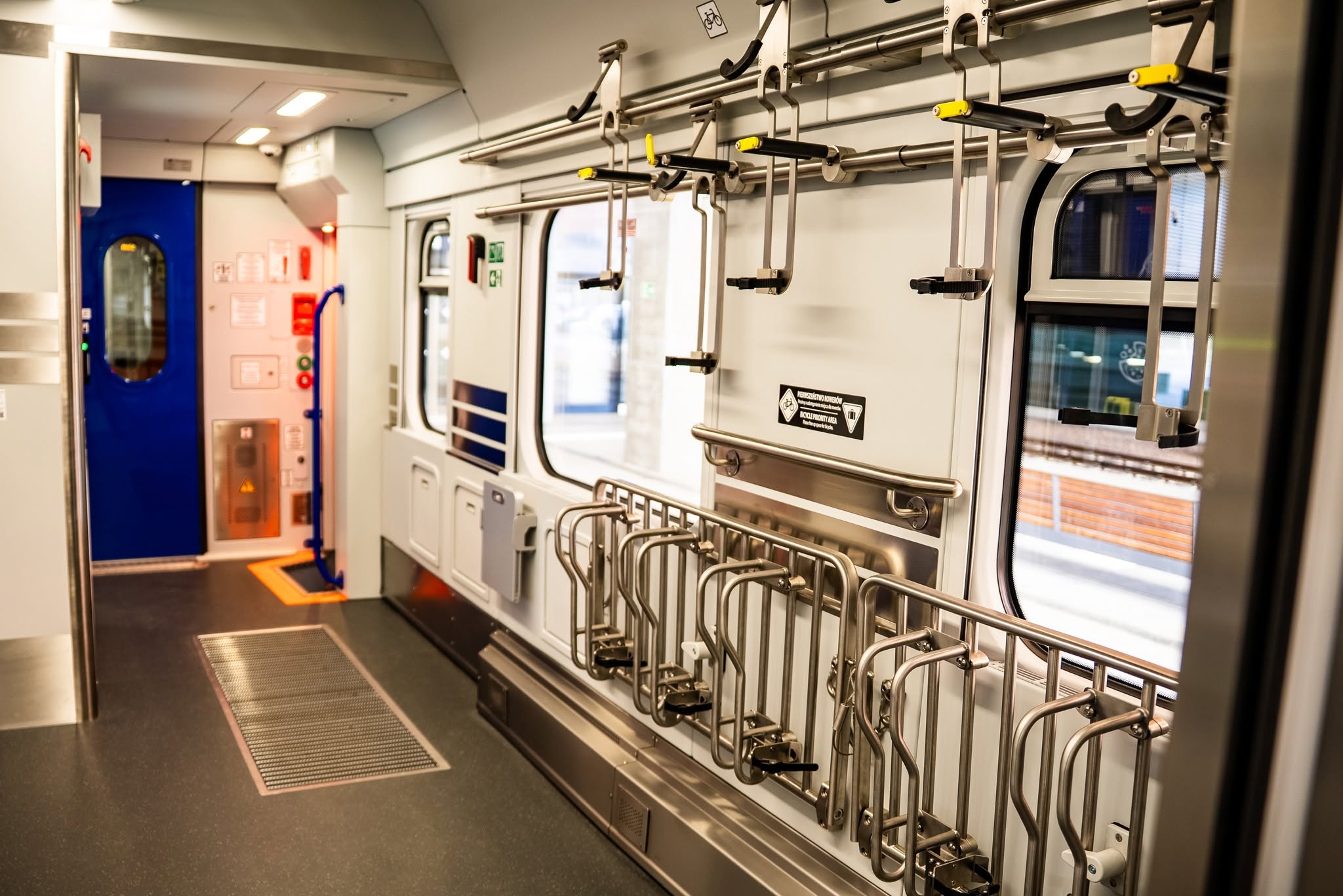 Drożej za rower w pociągu. PKP Intercity zrobiło nam „prezent” na wakacje