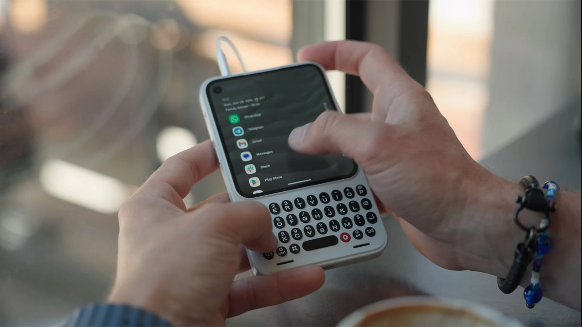 Ex-BlackBerry designer launches Clicks Communicator smartphone