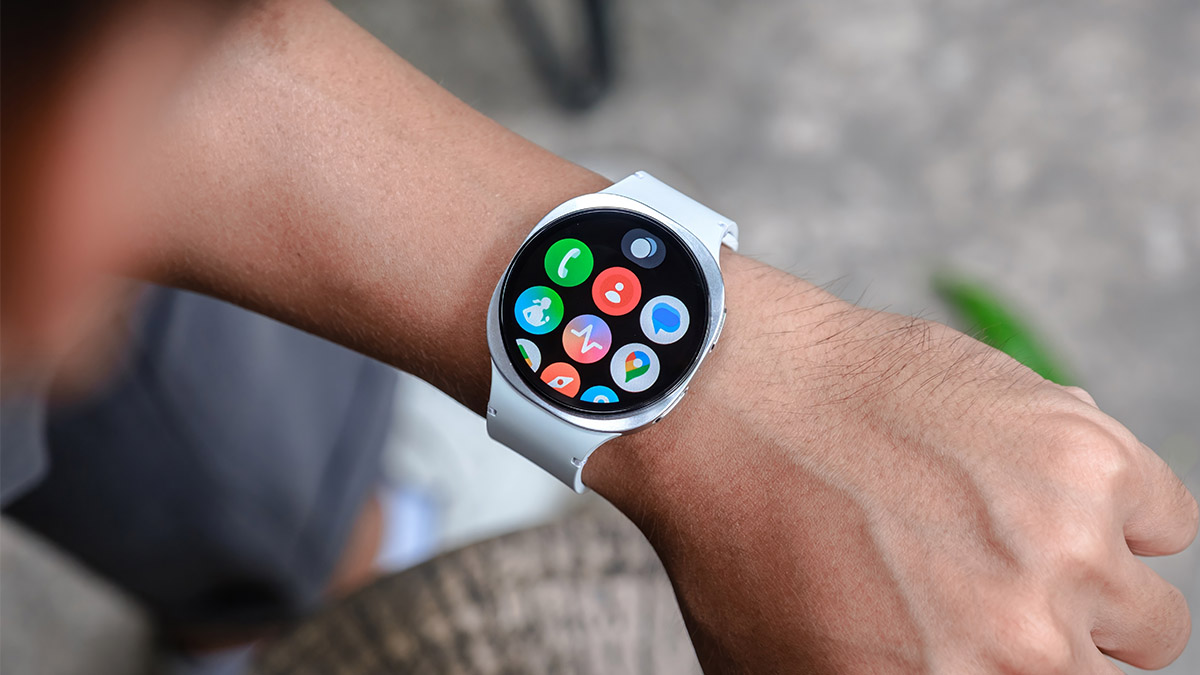 Samsung pokona Apple’a baterią. choćby tydzień bez ładowarki