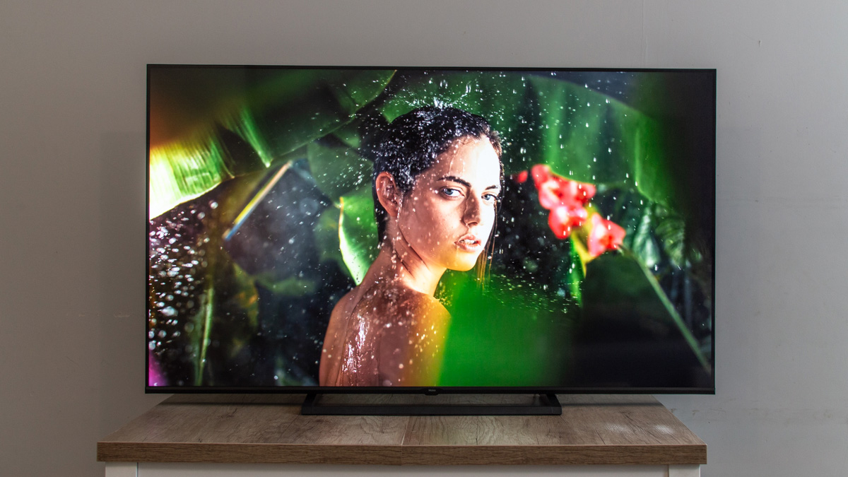Sprawdziłem taniego QLED-a od Haiera. Znamy ich ze świetnych pralek, a jak robią telewizory?