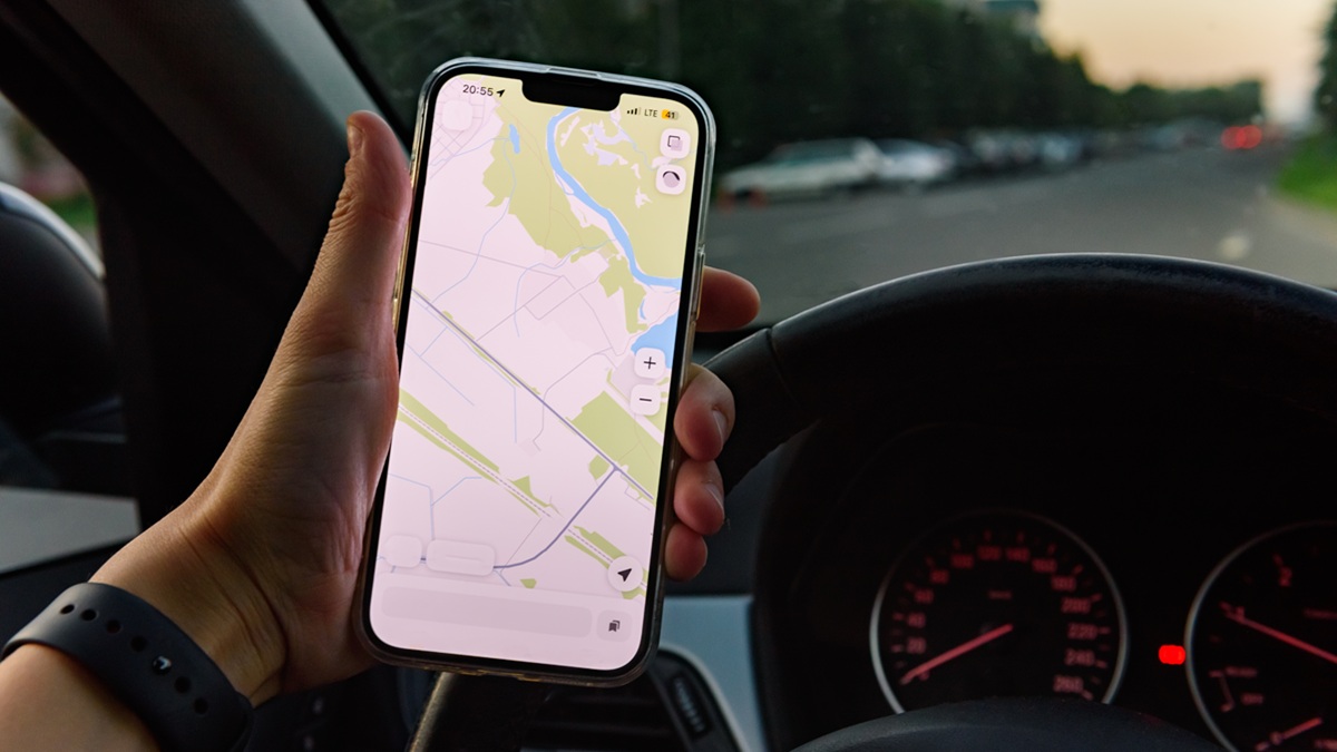 GPS wyprowadza ludzi w pole. Tracą, bo klienci nie mogą do nich dojechać 