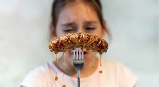Restauracja użyła AI do zilustrowania menu. Internet nie zostawił na niej suchej nitki