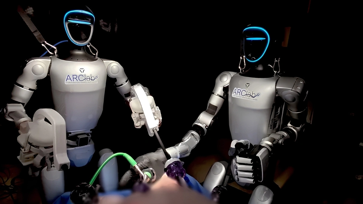 Roboty humanoidalne usunęły pęcherzyk żółciowy. Światowy debiut