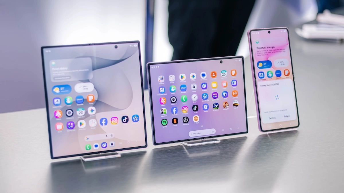 samsung-galaxy-z-fold-8-proporcje-ekranu-rozmiar-ultra-porownanie