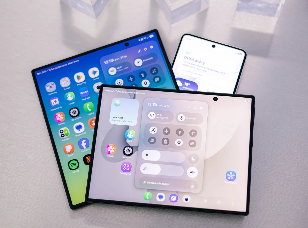 samsung galaxy z fold 8 ultra ekrany proporcje