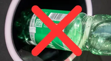 Butelki kaucyjne oddasz bez wychodzenia z domu. Polacy wpadli na lepszy pomysł
