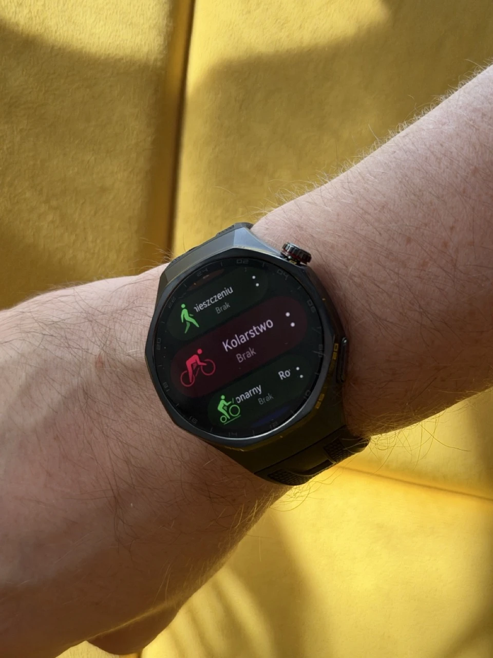 https://cdn-sw.spidersweb.pl/2026/08/Huawei-Watch-GT-7-Pro-kolarstwo.jpeg