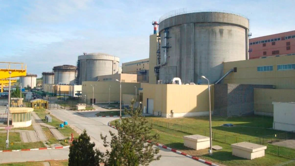 Wojsko wysadza Dunaj, by ratować elektrownię jądrową. Szaleństwo, ale konieczne
