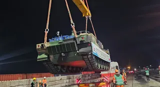 Do Polski dotarła z Korei Południowej nowa partia czołgów K2. W kolejnych partiach pojawią się czołgi w wersji K2 PL, a więc wyprodukowane w części z polskich podzespołów.