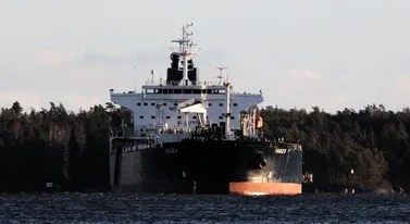 Europa ruszyła za flotą cieni. Moskwa grozi odwetem