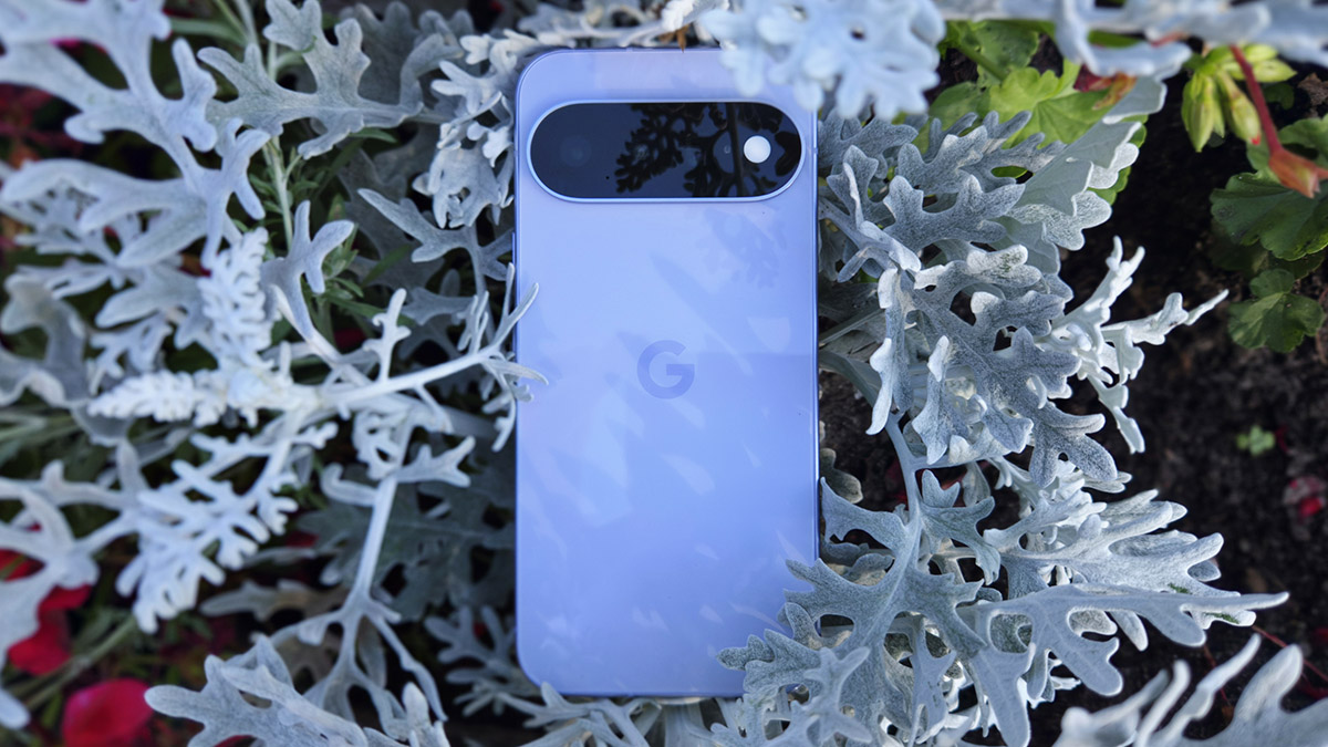 Pixel 11 zachwycił mnie w trzech kwestiach. Byłam o krok od porzucenia Samsunga