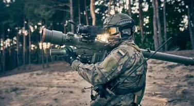 Gigantyczne pieniądze pójdą na Pioruny. Mała rakieta osłania przed tym, co lata nisko