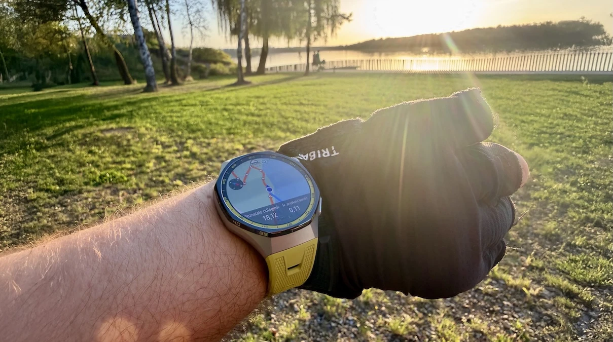 GPS w zegarku dowiezie mnie na rowerze przez 40 km? Test bez telefona, ale z widokami