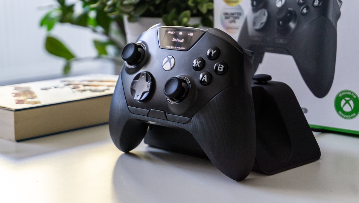 SteelSeries Aeon Pro to przełom – recenzja. W końcu pad z szybką zmianą PC/Xbox