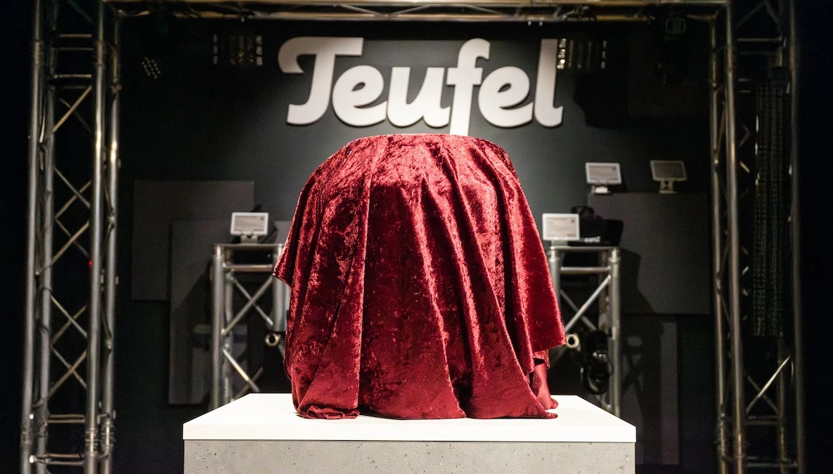 Bestia, nie głośnik. Teufel Ikonio jest jak dzieło sztuki i ma coś unikalnego - test