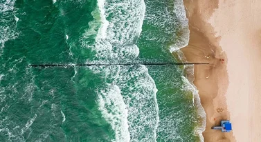 Plaże prawem, nie towarem. Trzeba obronić morze przed deweloperami