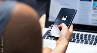 Bezpieczeństwo smartfona - jak chronić dane w telefonie?