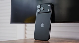 To dlatego iPhone 18 Pro Max ma tak dużą baterię. Apple sprytnie ominął przepisy