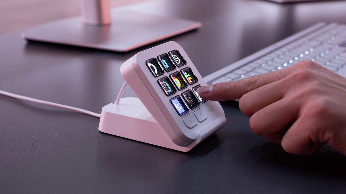Logitech chce zmienić sposób pracy programistów. MX Keypad to ich nowe centrum dowodzenia