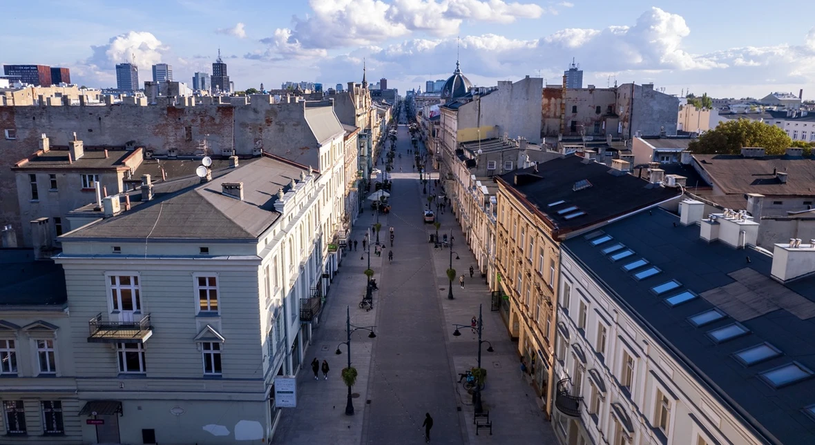 Image for Najpierw oddał bloki lobbystom, teraz w panice się wycofuje. Rząd łata skandaliczną ustawę