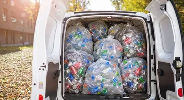 Ponad 3 miliony butelek odebranych z mieszkań. Żyła złota na kaucji