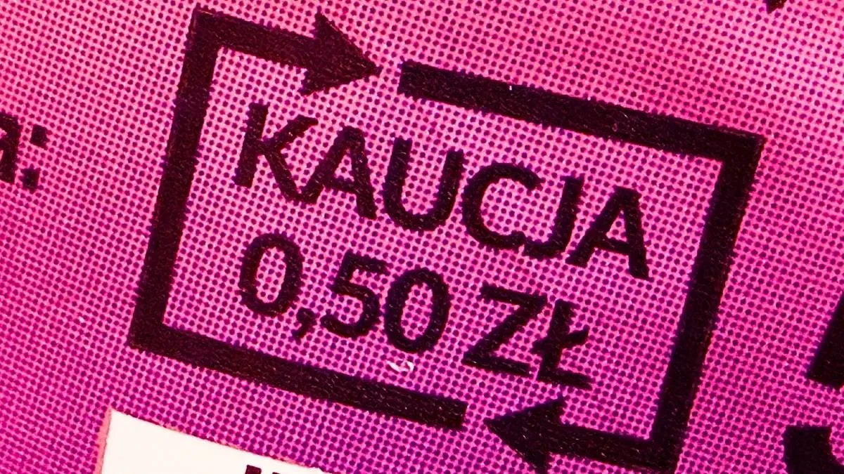 Fikcyjne zwroty butelek dały mu ponad 15 tys. zł. Wpadł po jednym dniu