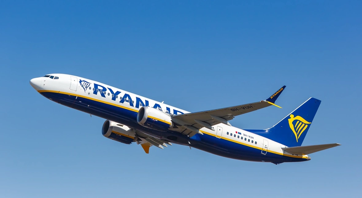 Image for Ryanair straszy brutalnym sezonem. Co dalej z cenami biletów?