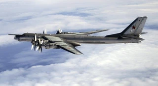 Na wschodzie Rosji rozbił się bombowiec strategiczny Tu-95. Samolot jest zdolny do przenoszenia broni jądrowej i pocisków manewrujących. Co najważniejsze, jest to strata do zastąpienia.