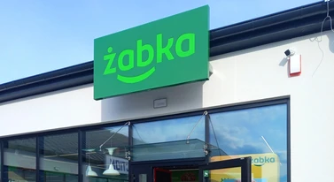Żabka drukuje aplikację i ma to sens. Ten ruch zapowiada nieuchronną przyszłość Polski