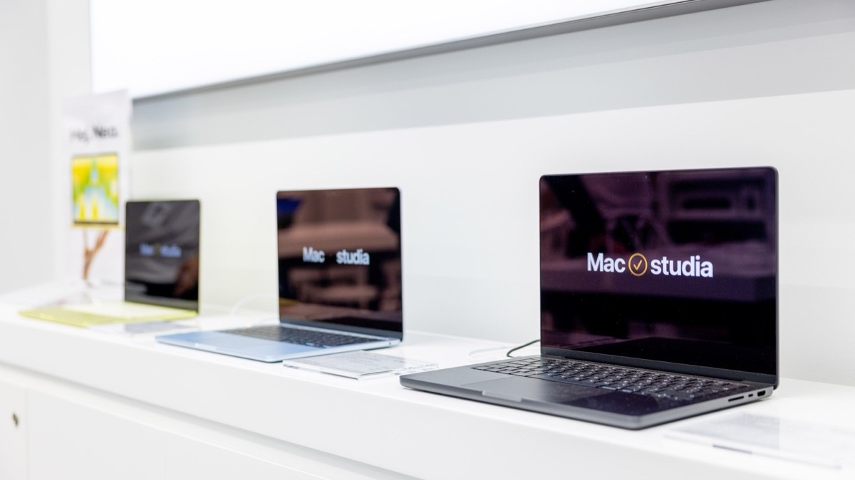 MacBook Pro z ekranem dotykowym wchodzi do sprzedaży. Jak kupić Maca taniej przed podwyżką cen?