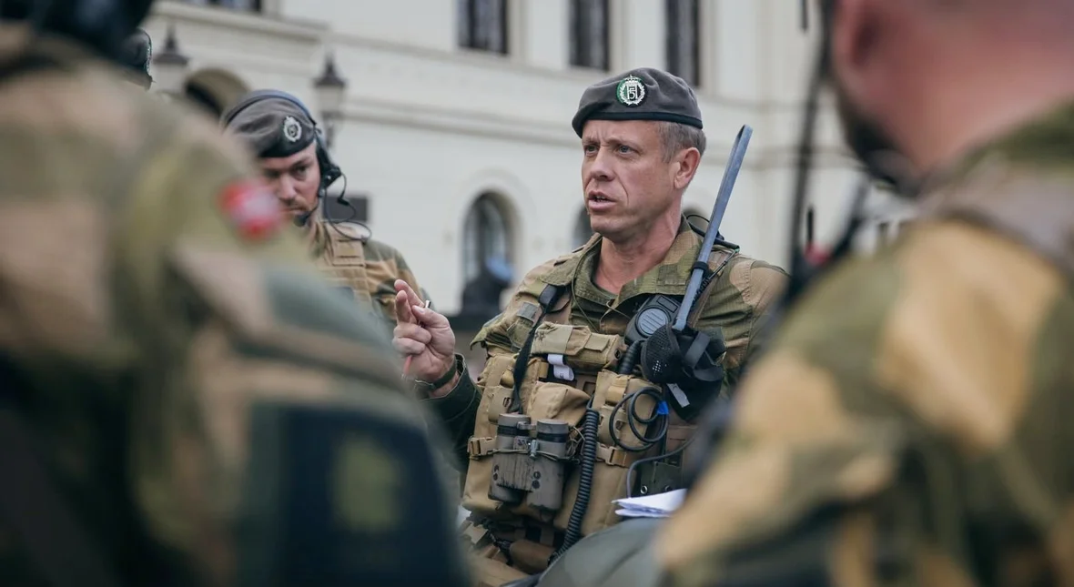 Image for Chińskie samochody nagrywały żołnierzy. Przechwyciły nawet kody do bram
