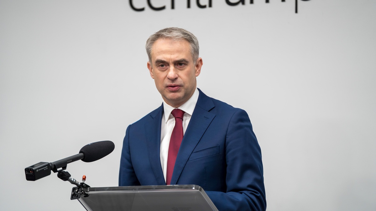 Minister straszy wyłączaniem platform. Szkoda, iż skończy się na słowach