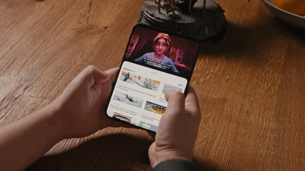 https://cdn-sw.spidersweb.pl/2026/10/iphone-duo-2026-recenzja-splitscreen-3.jpeg