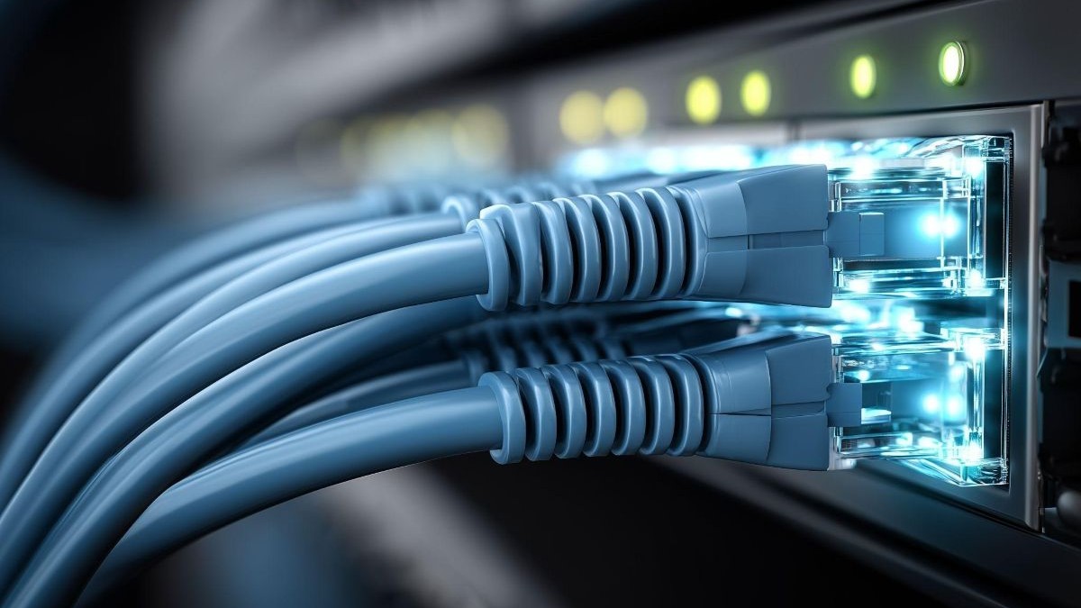 Test internetu – jak poprawnie zmierzyć prędkość łącza i zinterpretować wynik?