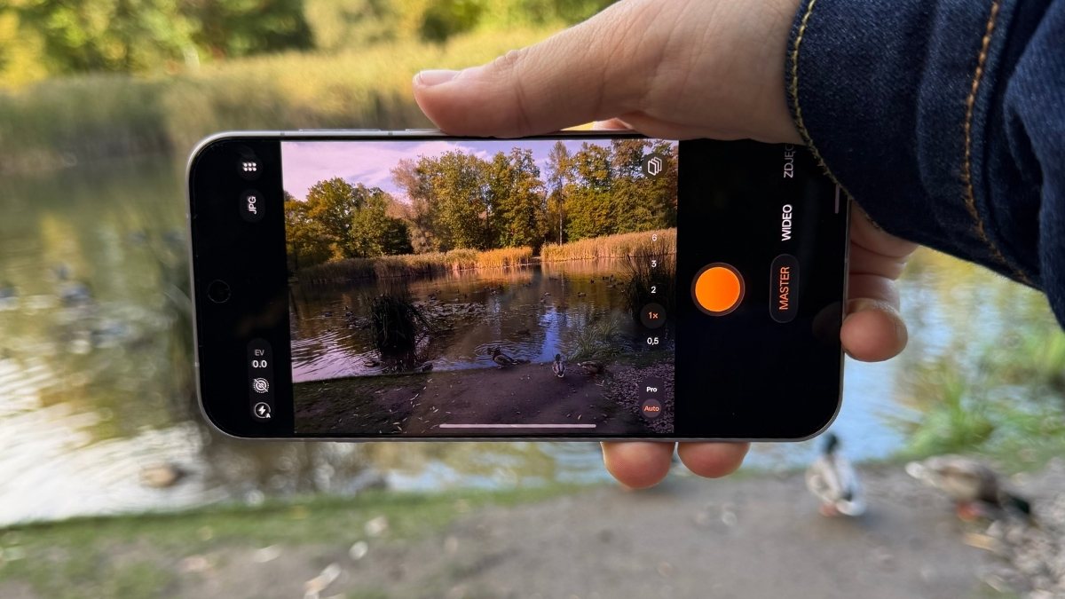 Oppo upchnął trzy aparaty 200 MP w jednym telefonie. Sprawdziłem je na kaczkach