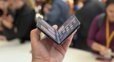 Samsung zobaczył pękające iPhone’y. Nie mógł się powstrzymać